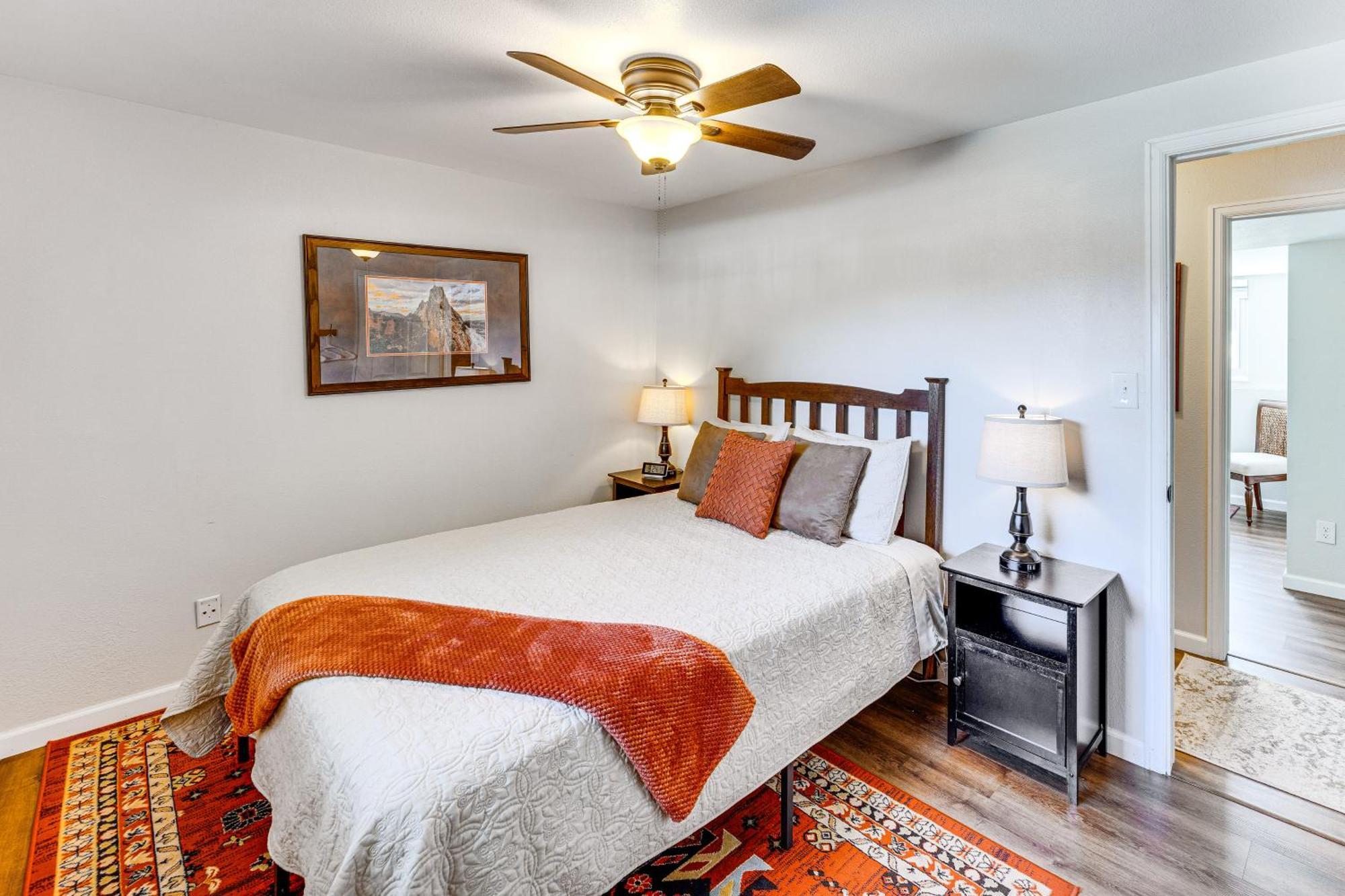 Hillside Place With Mountain Views About 8 Mi To Dtwn! Apartamento